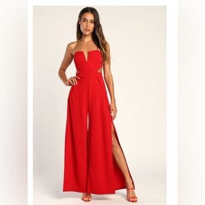 Red Lulu’s strapless wide leg jumpsuit size medium